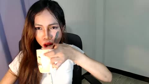 Maleia online show from February 6, 7:29 pm