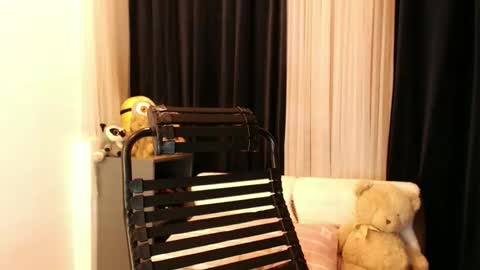 Snapshot of sweet_mekylats chatting on October 2, 5:50 am Sweet mekylats online show from October 2, 5:50 am