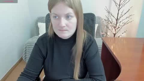 Mila online show from December 18, 4:35 pm