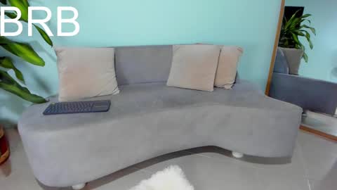 Snapshot of sweet_mia23 chatting on February 22, 11:13 am MIA 3 online show from February 22, 11:13 am