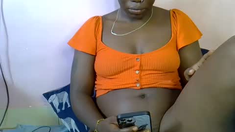 Lisa online show from December 2, 7:40 am