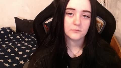 Snapshot of sweet_my_dream chatting on March 11, 12:06 pm sweet_my_dream online show from March 11, 12:06 pm