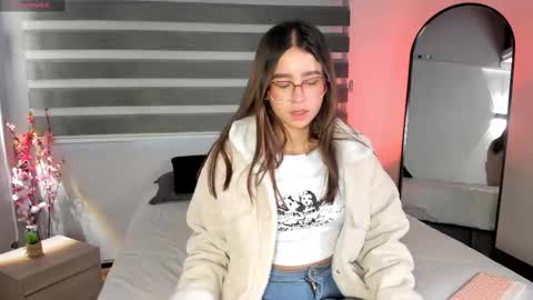 Sweet Obsession online show from November 5, 9:39 pm