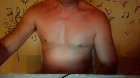 sweet_travelbook online show from August 5, 9:23 pm