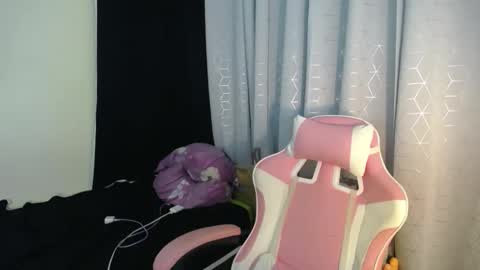 Trisha online show from September 15, 3:46 pm