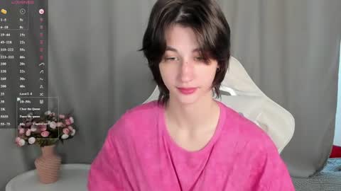 Carolina Lu online show from June 14, 2:11 am
