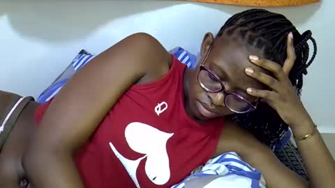 sweet_zarah online show from March 11, 3:09 am