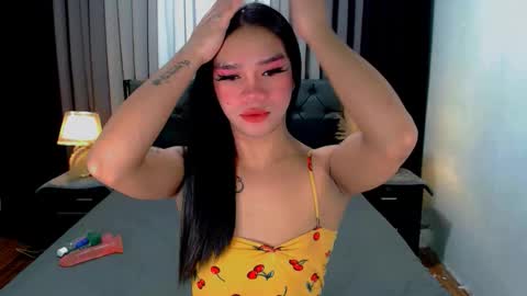 bea takashi  online show from March 27, 9:10 am