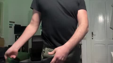 sweetandstrongjoy online show from January 4, 6:30 pm