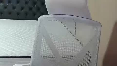 sweetcamille69 online show from February 26, 11:43 am