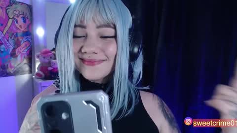       Independent model online show from October 14, 2:25 am