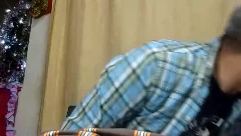 Snapshot of sweetcuervo chatting on December 22, 4:28 am sweetcuervo independent model online show from December 22, 4:28 am