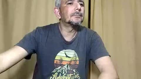 Snapshot of sweetcuervo chatting on October 3, 3:59 am sweetcuervo independent model online show from October 3, 3:59 am