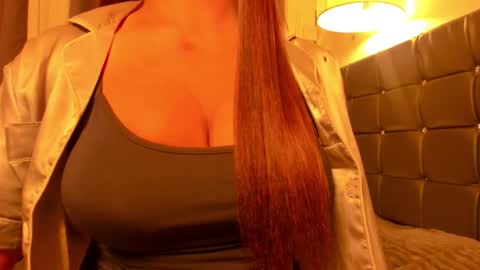 sweetest_one4 online show from March 1, 8:35 pm