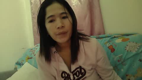 Snapshot of sweetfilipinawet chatting on January 14, 2:22 pm Stacy online show from January 14, 2:22 pm