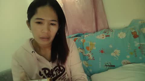 Snapshot of sweetfilipinawet chatting on January 14, 10:44 pm Stacy online show from January 14, 10:44 pm