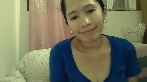 Snapshot of sweetfilipinawet chatting on September 21, 1:15 pm Stacy online show from September 21, 1:15 pm