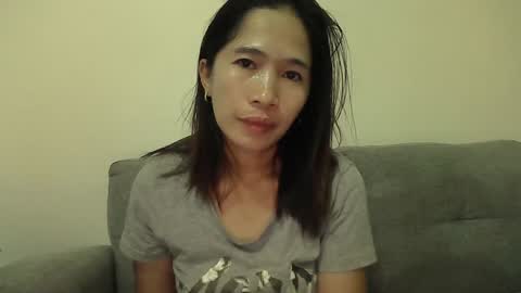 Snapshot of sweetfilipinawet chatting on December 13, 11:23 am Stacy online show from December 13, 11:23 am