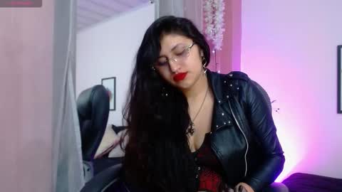 Snapshot of sweetgh_ chatting on October 1, 11:53 am Sweet online show from October 1, 11:53 am