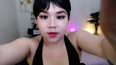 May online show from October 7, 4:25 pm