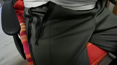 sweethard77 online show from January 16, 12:52 pm