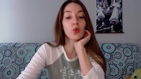 Snapshot of sweetheart_77 chatting on September 23, 8:30 am Emma online show from September 23, 8:30 am