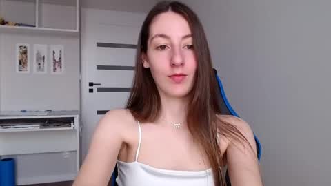 Emma  online show from May 28, 8:01 am