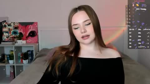 Hannah online show from July 25, 3:43 pm