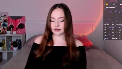 Hannah online show from January 12, 1:18 pm