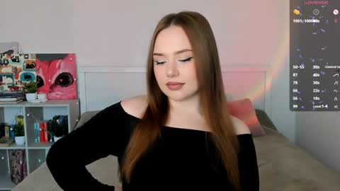 Hannah online show from July 12, 3:26 pm