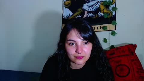Snapshot of sweetie_maryy chatting on October 20, 6:57 pm Maria my insta sweetie maryy online show from October 20, 6:57 pm