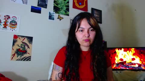 Snapshot of sweetie_maryy chatting on January 27, 4:54 pm Maria my insta sweetie maryy online show from January 27, 4:54 pm