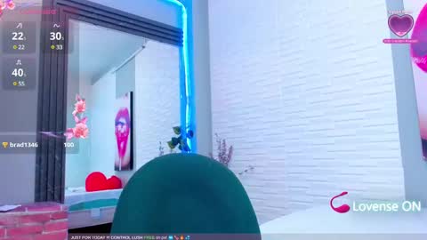 Snapshot of sweetieandjuiicy chatting on February 26, 7:32 pm Call me Nataly online show from February 26, 7:32 pm
