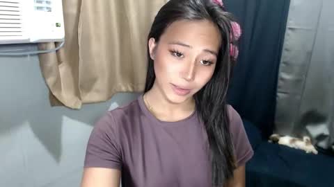 Snapshot of sweetiie_caren chatting on September 29, 5:17 am CAREN online show from September 29, 5:17 am