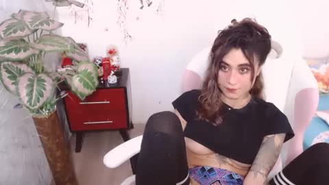 karen online show from June 5, 6:57 pm
