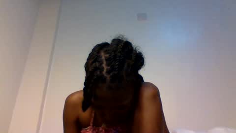 Snapshot of sweetkola1 chatting on October 13, 5:37 pm sweetkola online show from October 13, 5:37 pm