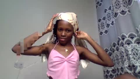 Snapshot of sweetkola1 chatting on October 6, 8:54 am sweetkola online show from October 6, 8:54 am