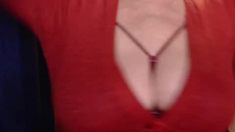 Snapshot of sweetli_angel chatting on September 23, 2:16 am sweetli_angel online show from September 23, 2:16 am