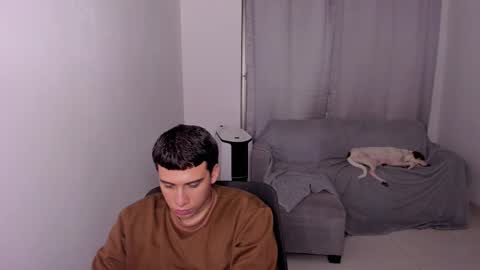 Lian online show from February 26, 9:01 am