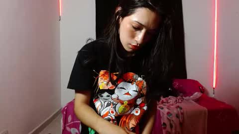 sweetlilith23 online show from December 5, 2:44 am