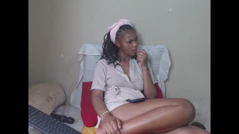 sweetlipss_ online show from November 7, 10:50 am