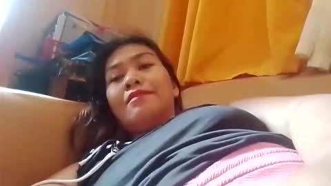 Snapshot of sweetliza20 chatting on October 6, 3:57 am Liz online show from October 6, 3:57 am