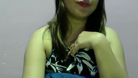 Snapshot of sweetliza20 chatting on March 4, 11:51 am Liz online show from March 4, 11:51 am