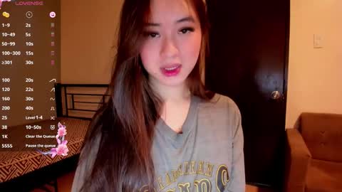 Zoe online show from November 12, 4:37 am