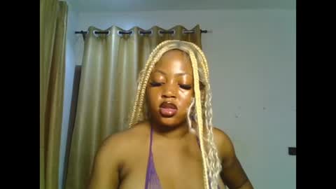 sweetmila9 online show from July 7, 6:47 am