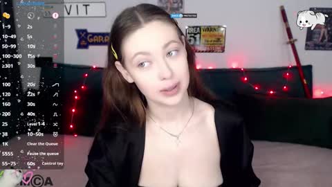 sweetmuffin88 online show from January 8, 8:20 am