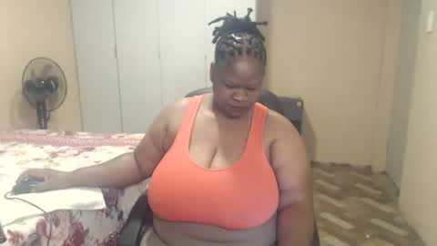 sweetnoziexxx online show from April 2, 3:14 am