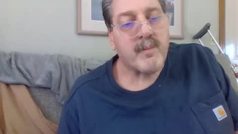Snapshot of sweetsforu326 chatting on March 3, 4:47 pm sweetbrowneyes623 online show from March 3, 4:47 pm