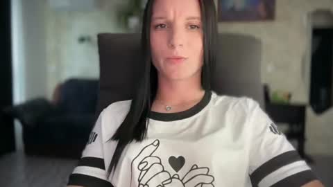 Sweet Shy online show from June 15, 5:16 pm