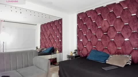 sweetstacy_ online show from February 18, 9:42 pm